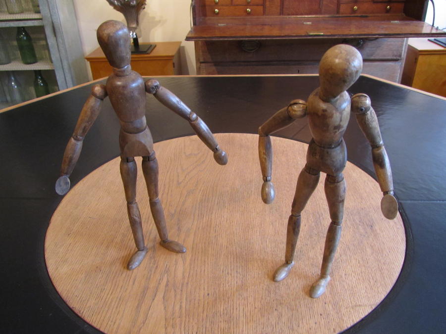 A pair of artist lay figures