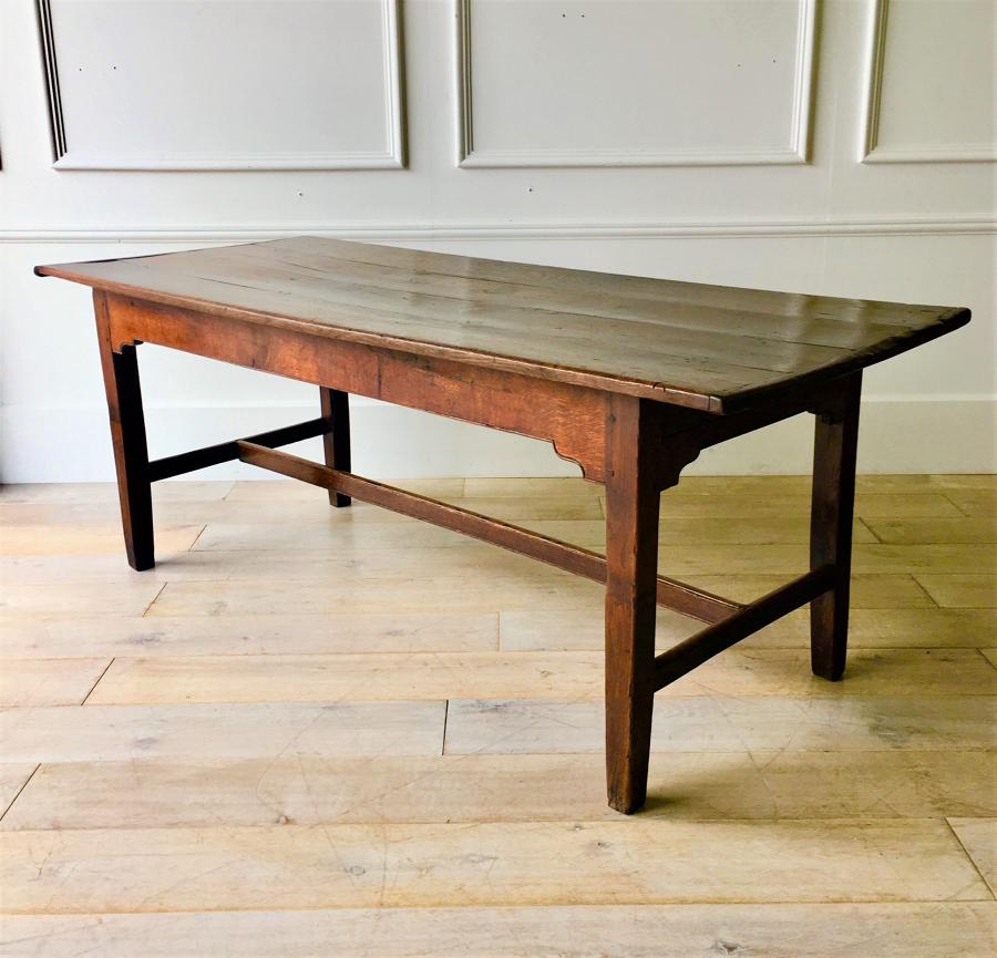 An 18thC Oak farmhouse table