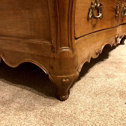 An 18thC cherrywood commode
