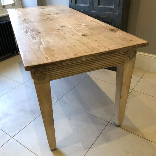 A Farmhouse Kitchen Table