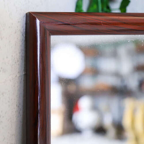 A Tailors Mirror