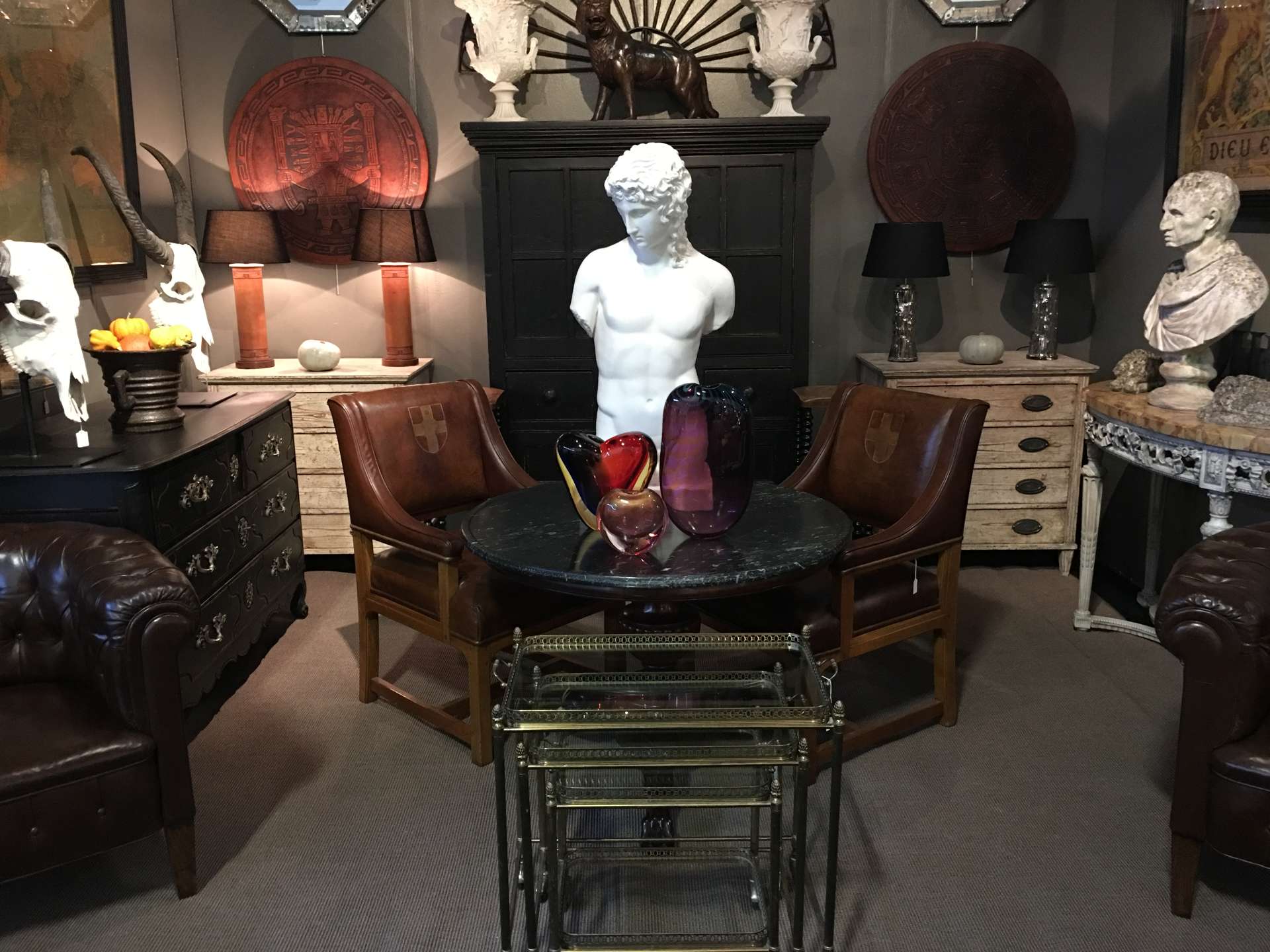 Marchand Antiques